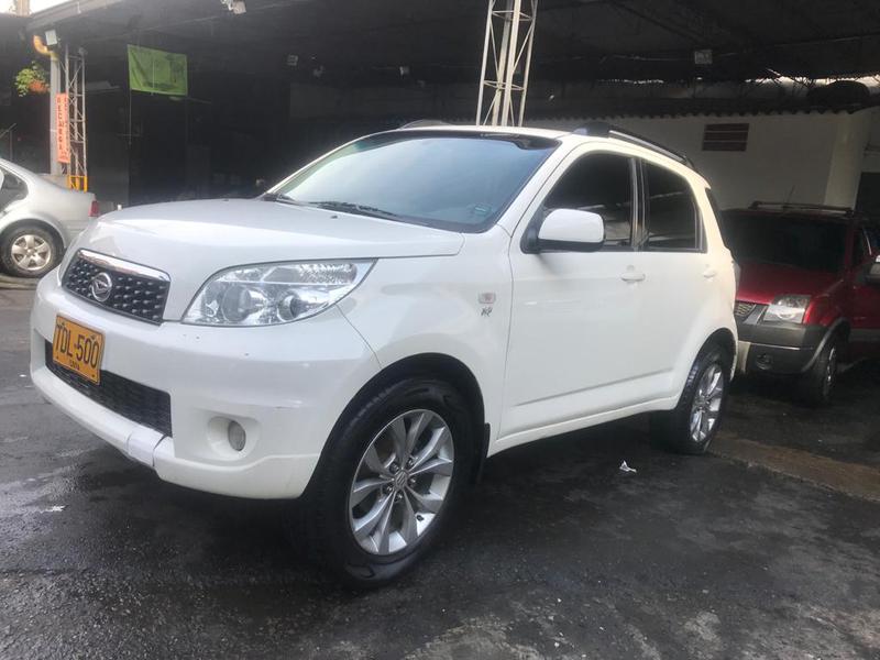 Daihatsu  • 2012 • 195,000 km 7