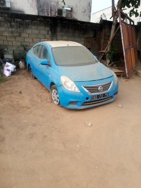 Nissan Sunny • 2013 • 119,000 km 4