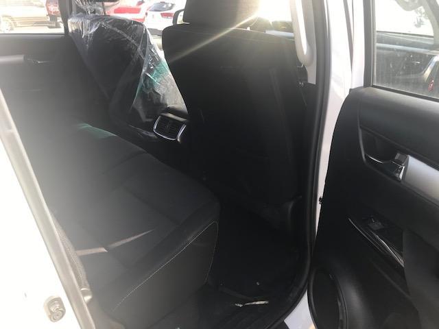 Toyota Hilux • 2020 • 1 km 4