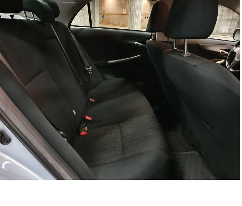 Toyota Corolla • 2007 • 101,000 km 3