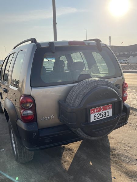 Jeep Liberty • 2006 • 233 km 5