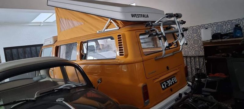 Volkswagen ID.4 • 1976 • 98,000 km 2