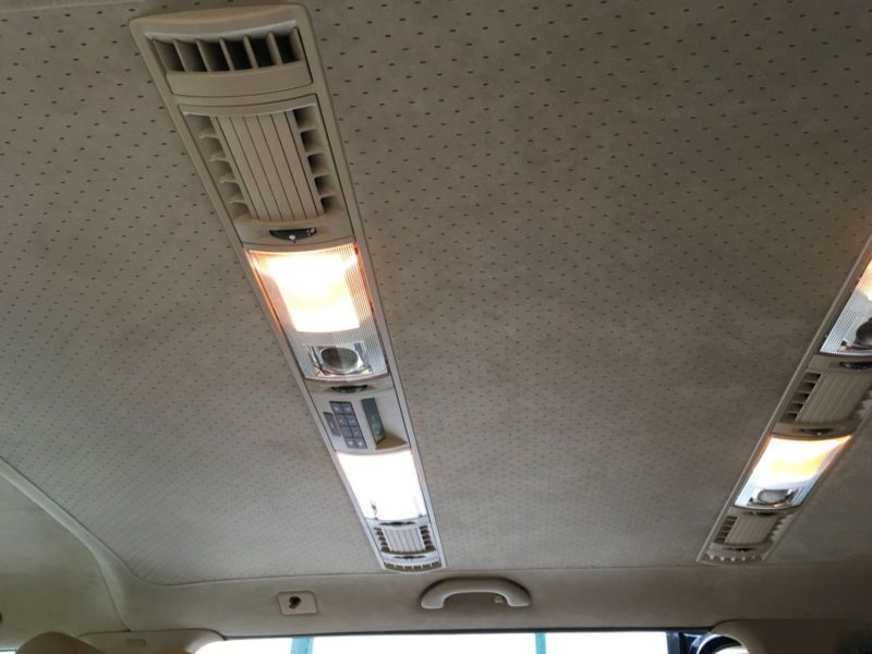 Volkswagen T5 Multivan • 2010 • 191,600 km 10