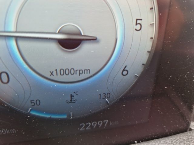 Hyundai H1 • 2023 • 23,000 km 12