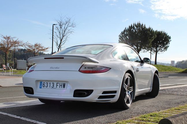 Porsche 911 Turbo • 2006 • 122,500 km 5
