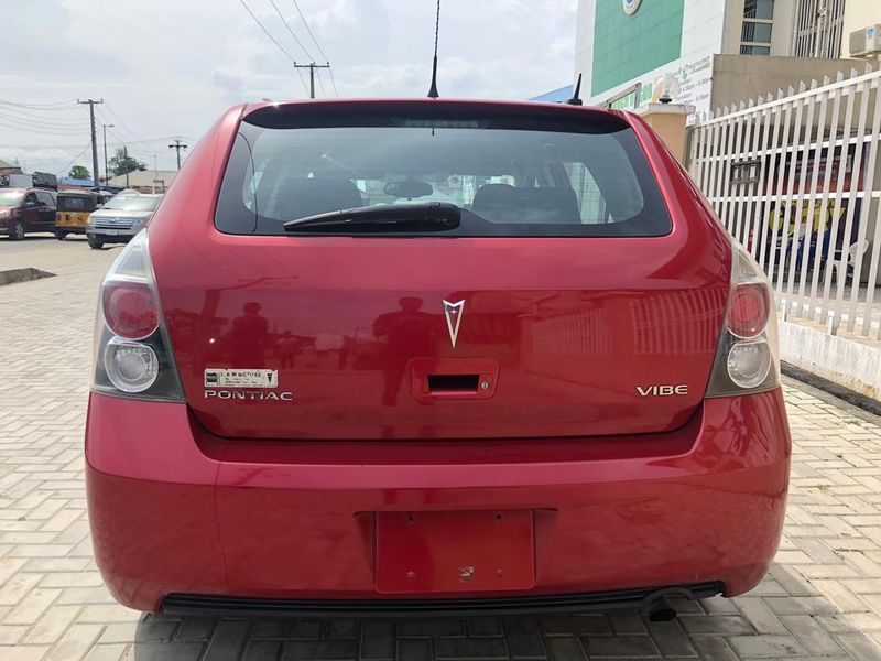 Pontiac Vibe • 2005 • 243,532 km 5