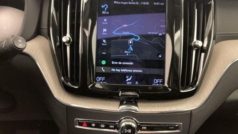 Volvo XC60 • 2021 • 40,100 km 9