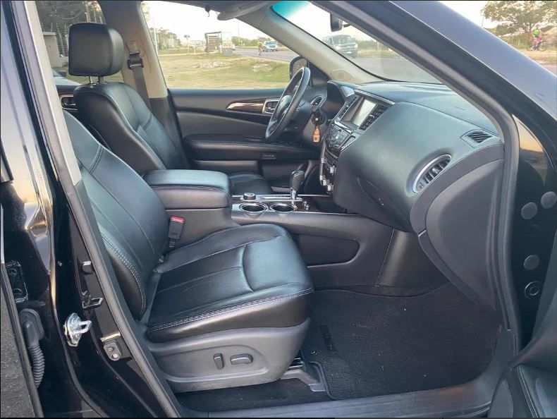 Nissan Pathfinder • 2014 • 120,000 km 10