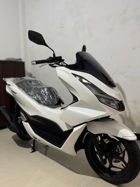 Honda pcx150 • 2024 • 15,000 km 6