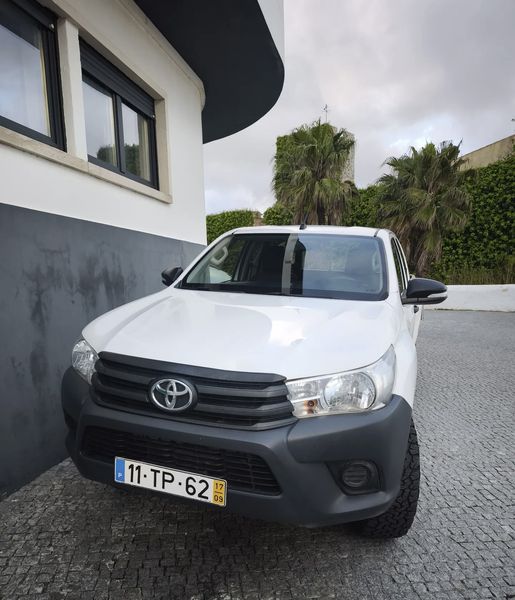 Toyota Hilux • 2017 • 146,000 km 1