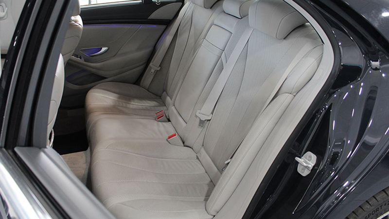 Mercedes-Benz S-Class • 2015 • 120,404 km 11