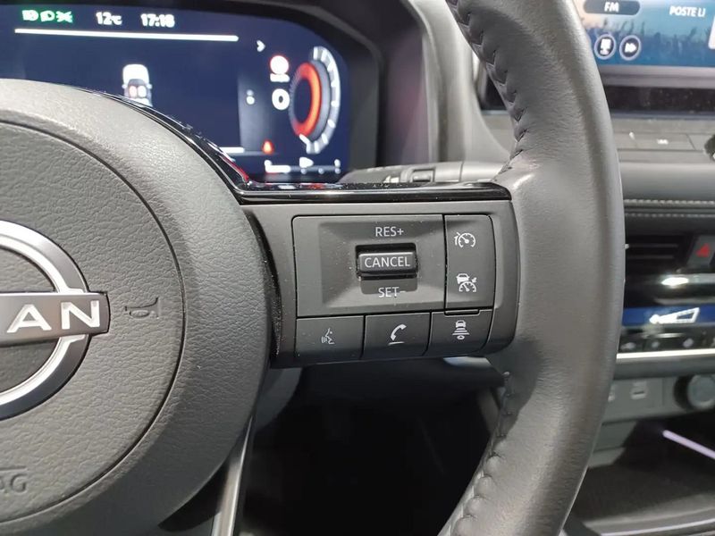 Nissan X-Trail • 2023 • 14,700 km 5