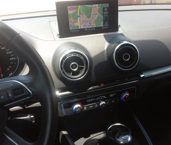 Audi A3 • 2016 • 170,000 km 4