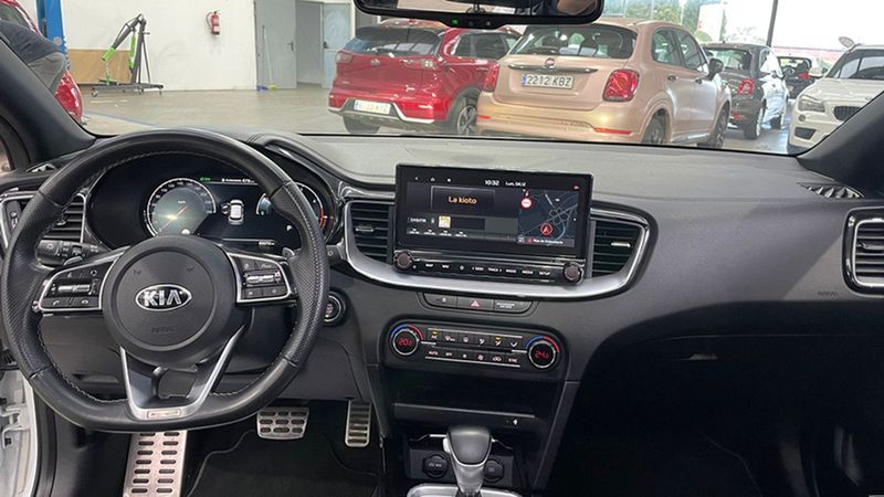 Kia Pro Cee`d • 2020 • 65,700 km 12