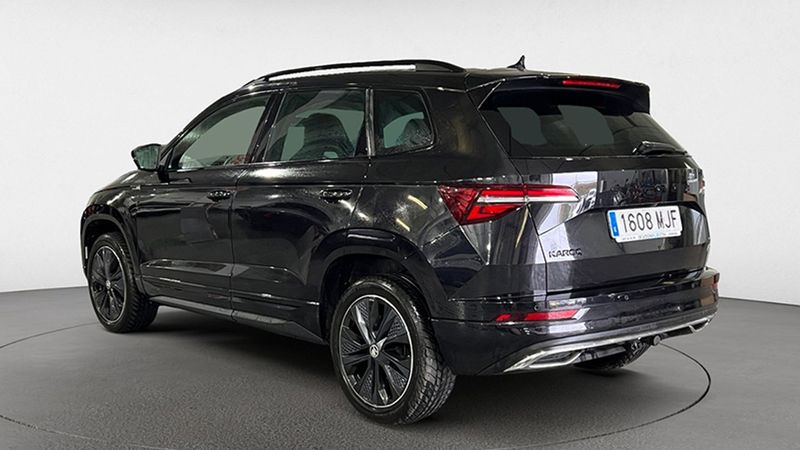 Škoda Octavia • 2023 • 4,892 km 3