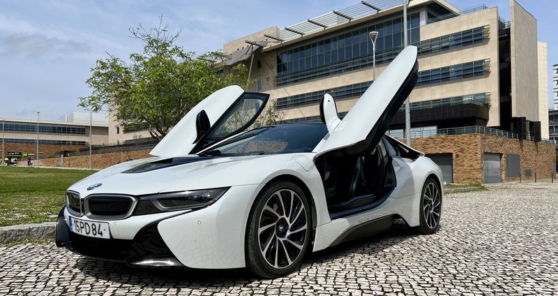 BMW i8 • 2014 • 89,430 km 4