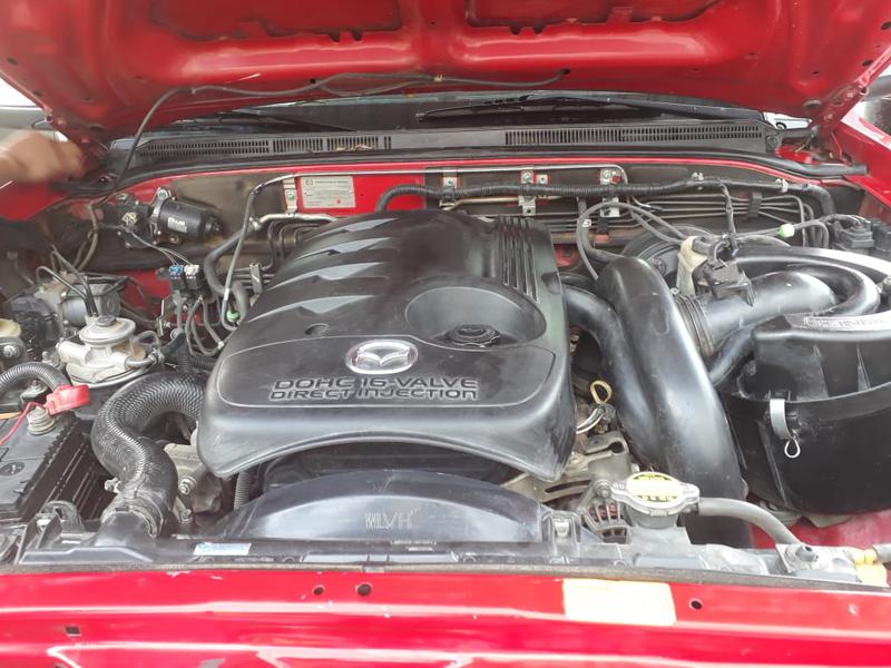 Mazda BT • 2009 • 219,000 km 4