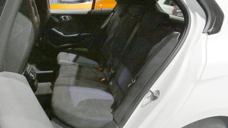 BMW 1 Series • 2022 • 16,287 km 6