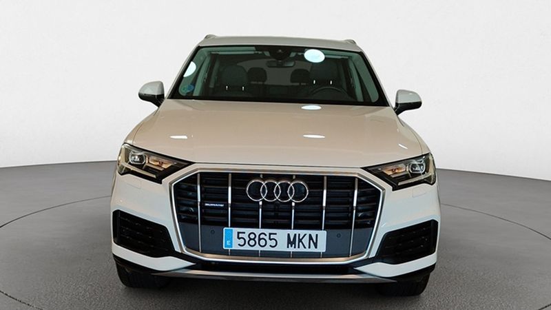 Audi Q7 • 2023 • 9,898 km 7