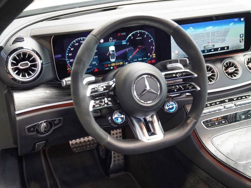 Mercedes-Benz E-Class • 2023 • 24,133 km 3