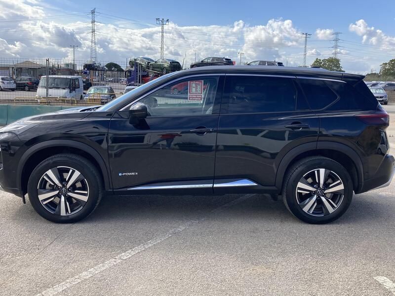 Nissan X-Trail • 2023 • 20,462 km 4