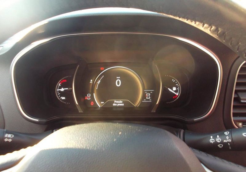 Renault Mégane • 2017 • 39,999 km 11