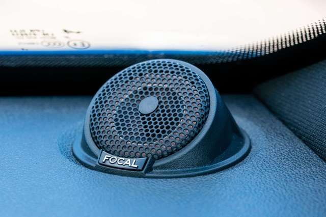 Renault Mégane • 2018 • 32,000 km 18