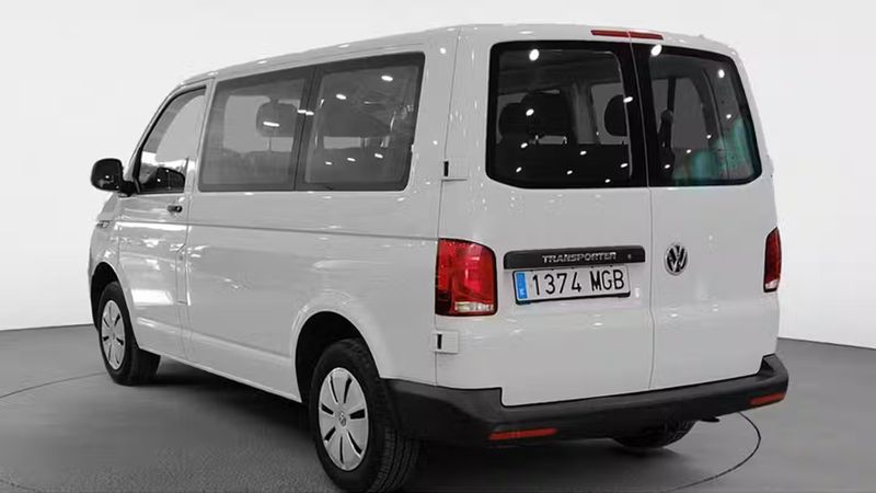 Volkswagen T4 • 2023 • 44,000 km 2