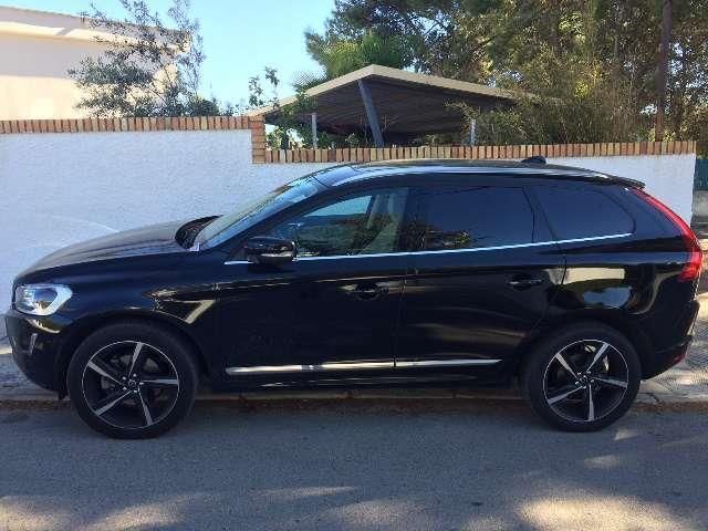 Volvo XC60 • 2016 • 195,000 km 11