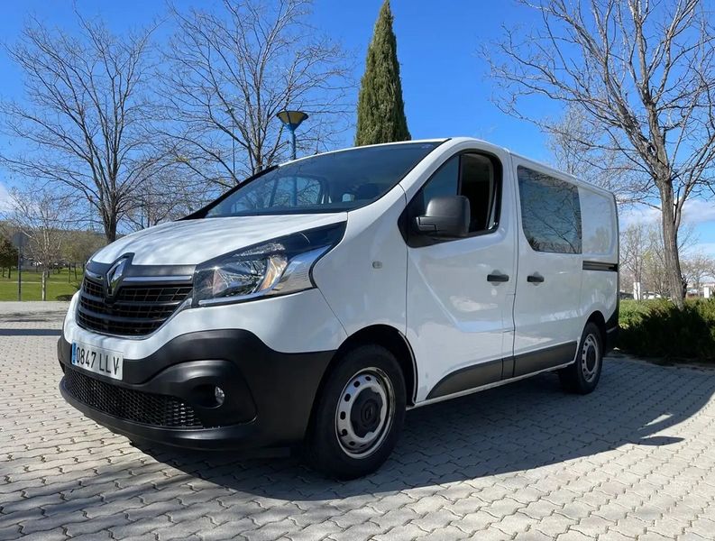 Renault 12 • 2021 • 165,000 km 10