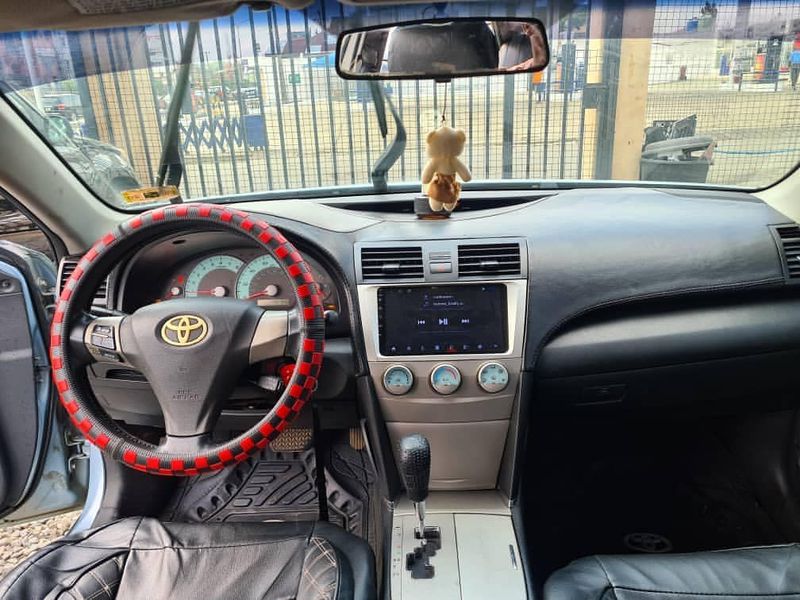 Toyota Camry • 2009 • 117,037 km 5