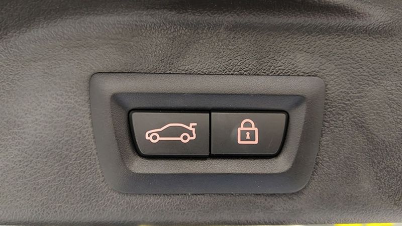 BMW X5 • 2022 • 14,035 km 6