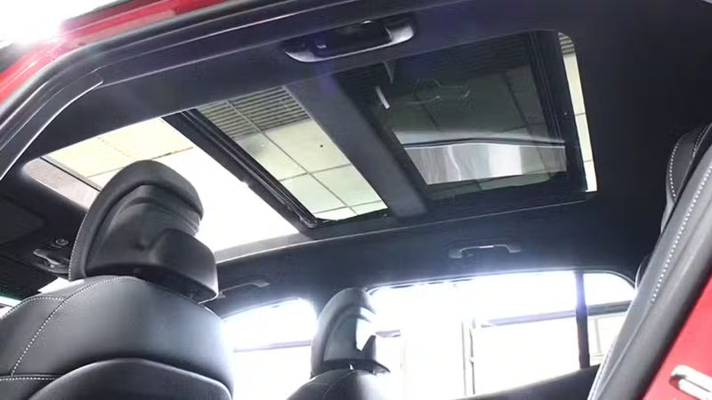 Kia Sportage • 2024 • 425 km 11