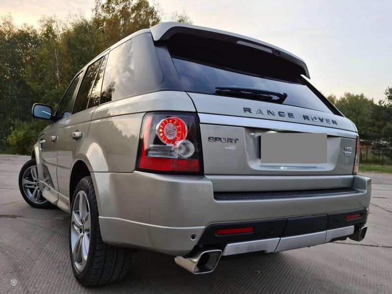 Land Rover Range Rover Sport • 2013 • 220,000 km 10