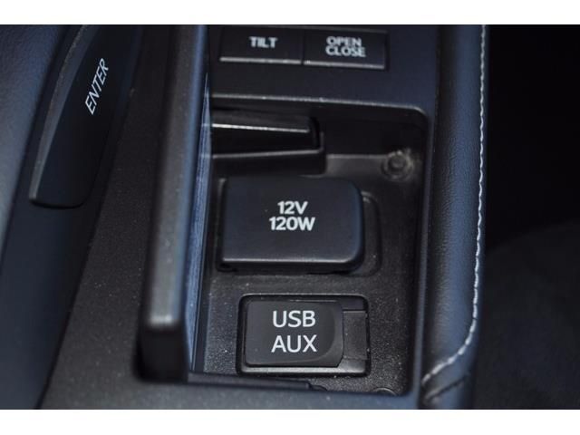 Lexus CT • 2013 • 132,000 km 3