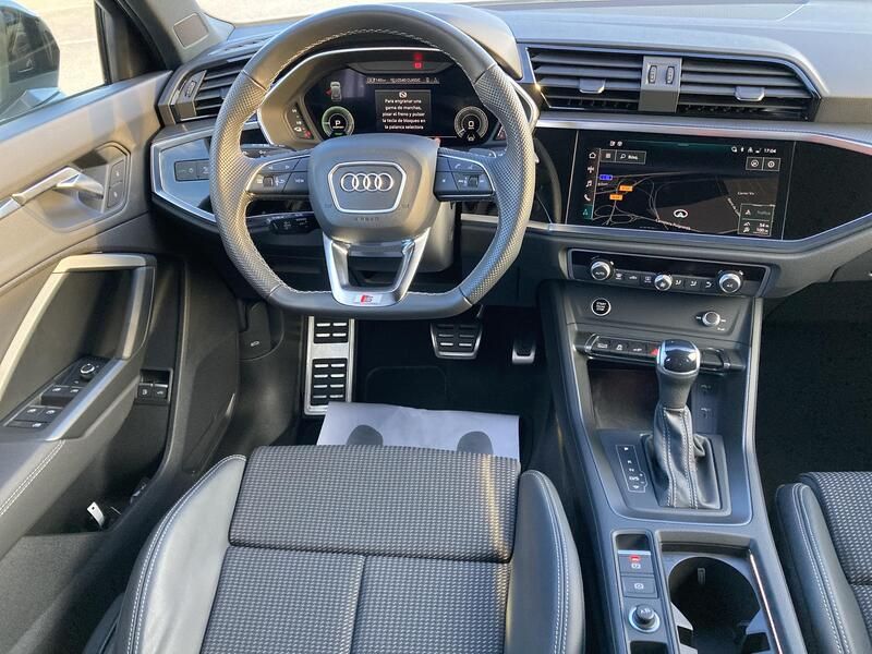 Audi Q3 • 2024 • 2,312 km 10