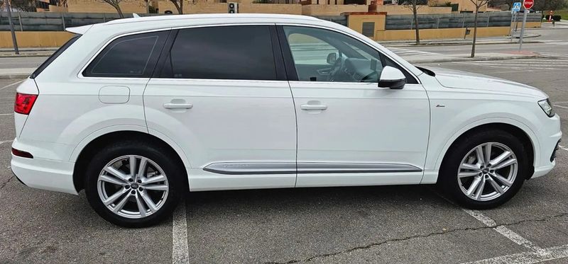 Audi Q7 • 2016 • 64,900 km 4