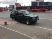 Ford Explorer • 1999 • 180,000 km 3