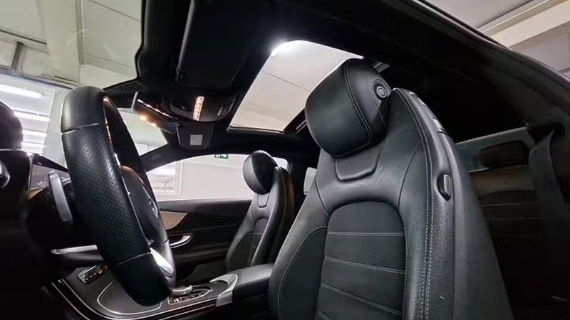 Mercedes-Benz C-Class • 2021 • 39,441 km 6