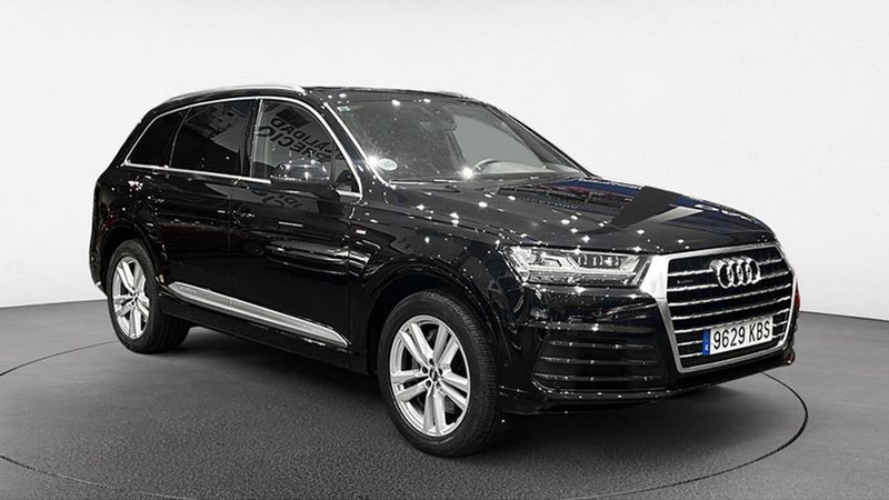 Audi Q7 • 2017 • 78,000 km 2