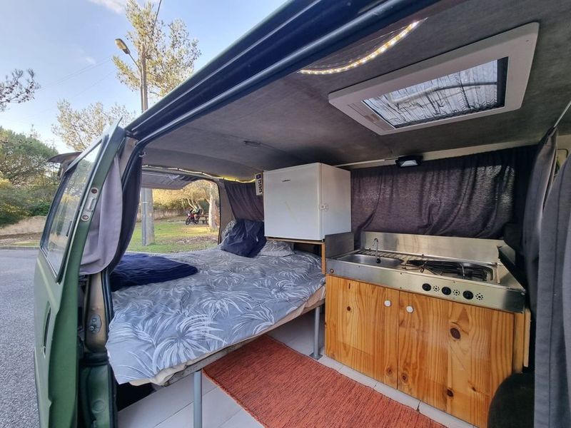 Toyota Hiace • 1989 • 216,000 km 11