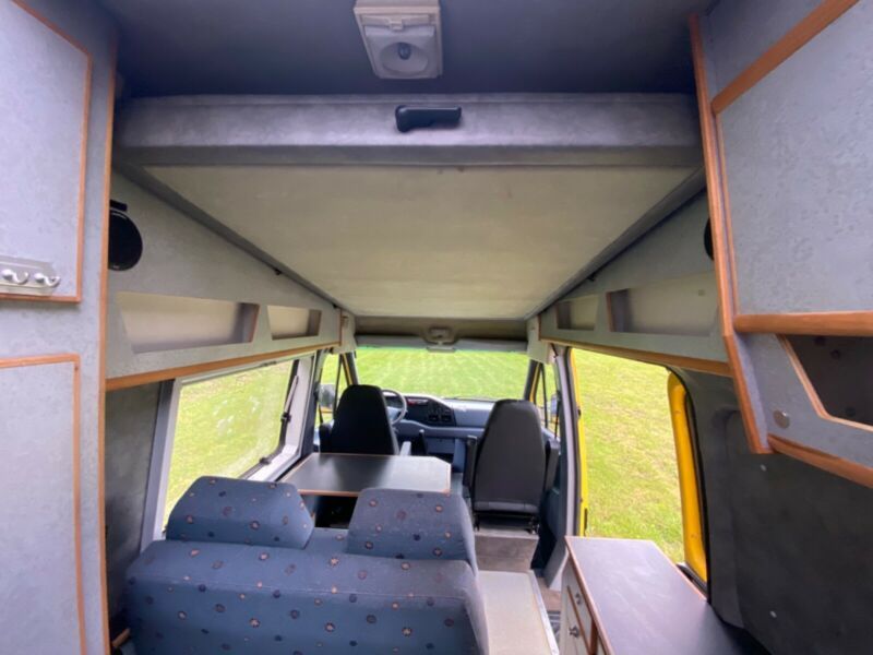 Mercedes-Benz Sprinter • 1998 • 164,154 km 12