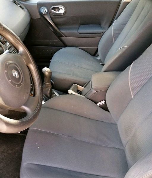 Renault Mégane • 2003 • 200,000 km 4