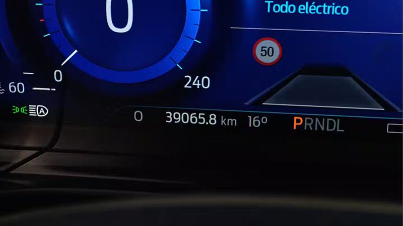 Ford Kuga • 2023 • 39,065 km 8