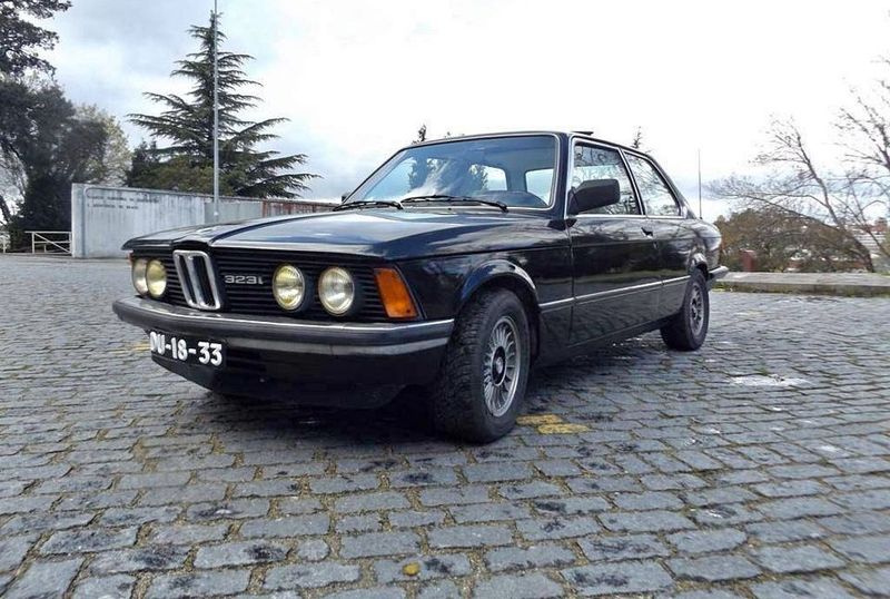 BMW 328i • 1981 • 197,000 km 1