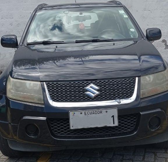 Suzuki Grand Vitara SZ • 2012 • 185,000 km 9