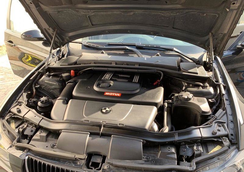 BMW ActiveHybrid X6 • 2006 • 180,000 km 4