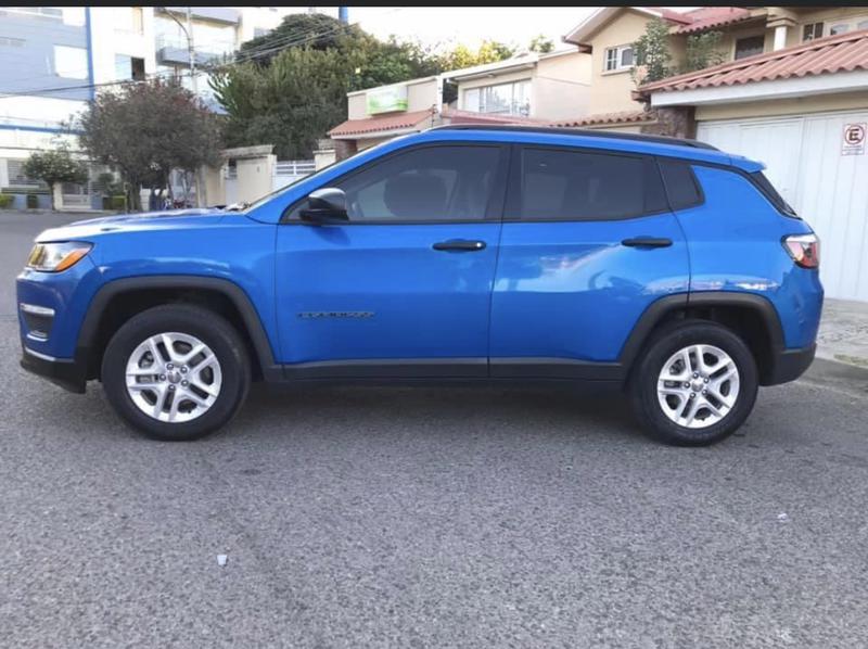 Jeep Compass • 2018 • 8,600 km 1