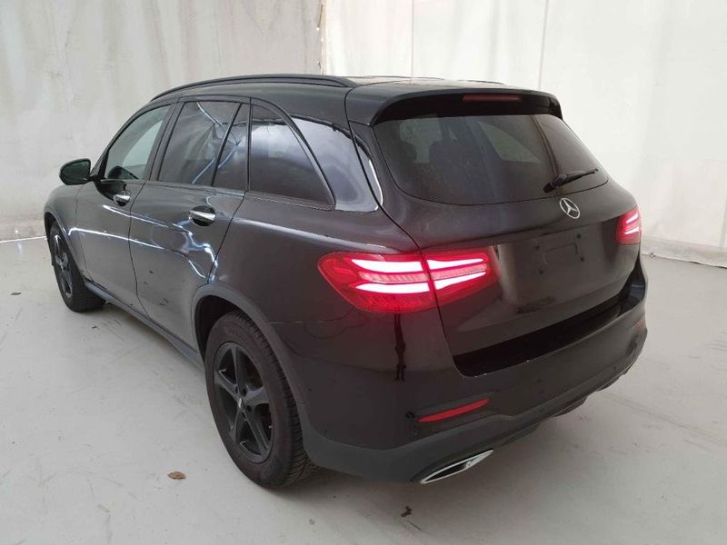 Mercedes-Benz GLC • 2016 • 100,000 km 4