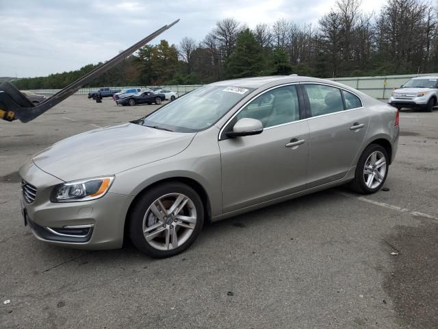 Volvo S60 • 2015 • 10,000 mi 3
